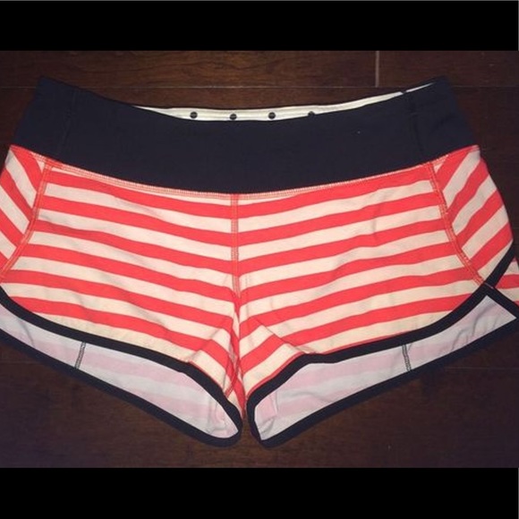 MULTIPLE ISOs Lululemon Speed Shorts size 8 - Picture 2 of 4